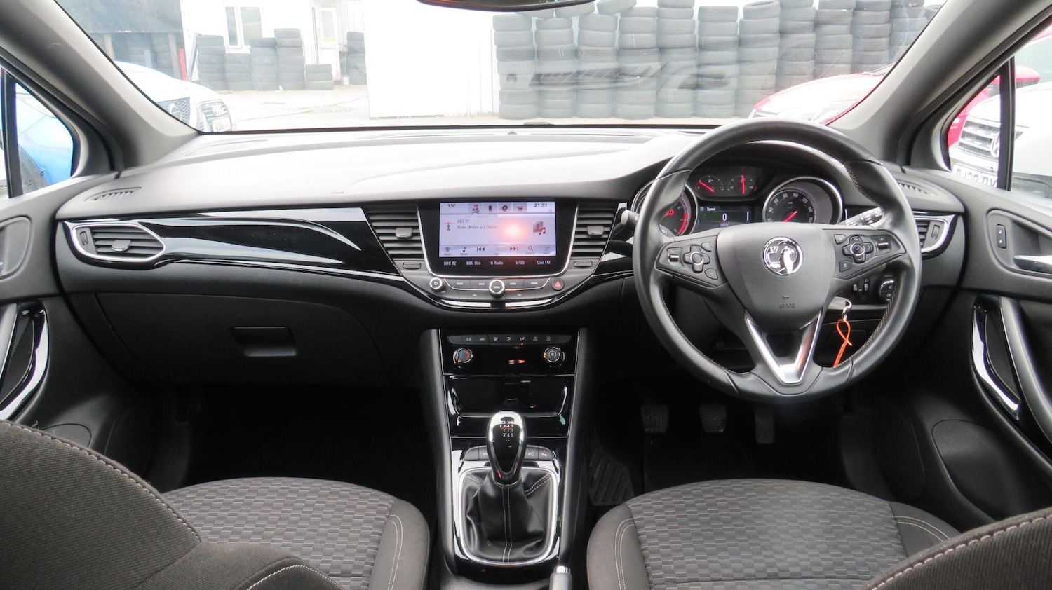 Used Vauxhall Astra 2017 for sale - 76214214: Photo 19