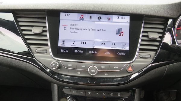 Used Vauxhall Astra 2017 for sale - 76214214: Photo 24