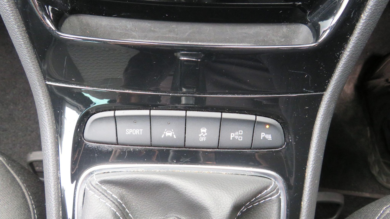 Used Vauxhall Astra 2017 for sale - 76214214: Photo 29