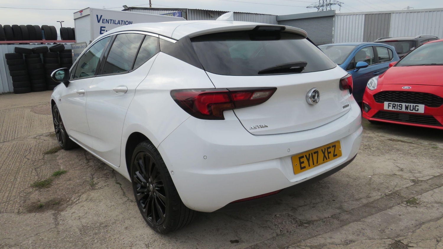 Used Vauxhall Astra 2017 for sale - 76214214: Photo 6