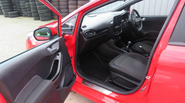 Used Ford Fiesta 2019 for sale - 74822477: Photo 16