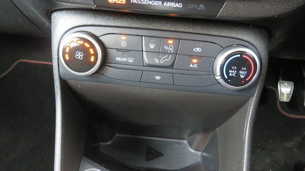 Used Ford Fiesta 2019 for sale - 74822477: Photo 29