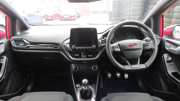 Used Ford Fiesta 2019 for sale - 74822477: Photo 2