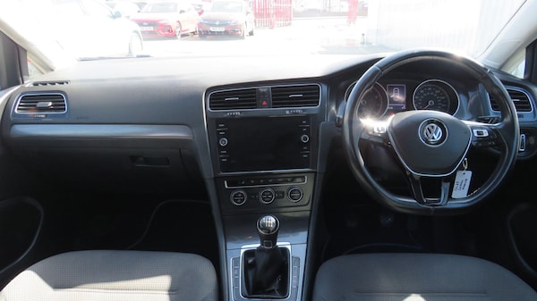 Used Volkswagen Golf 2019 for sale - 74429352: Photo 19
