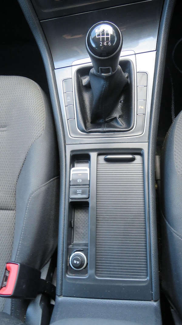 Used Volkswagen Golf 2019 for sale - 74429352: Photo 29