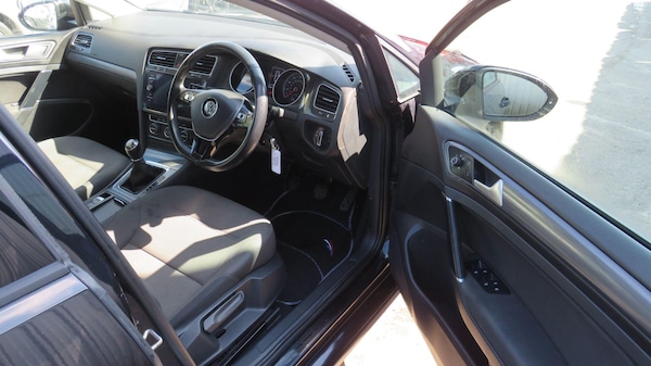 Used Volkswagen Golf 2019 for sale - 74429352: Photo 9
