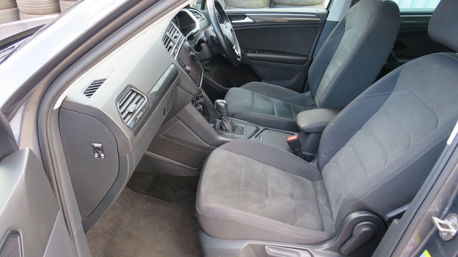 Used Volkswagen Tiguan 2020 for sale - 77440883: Photo 21