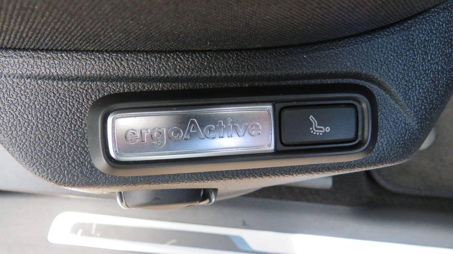 Used Volkswagen Tiguan 2020 for sale - 77440883: Photo 24