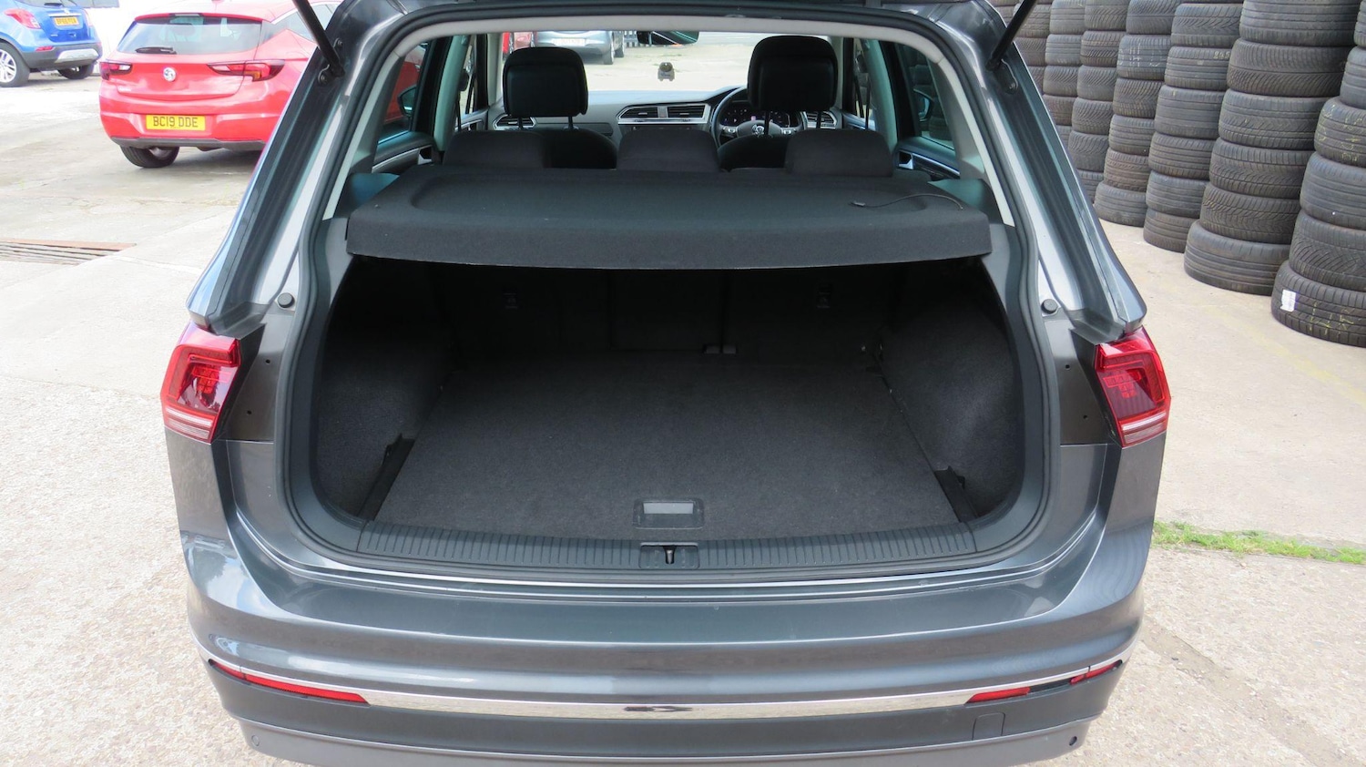 Used Volkswagen Tiguan 2020 for sale - 77440883: Photo 8