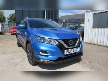 Nissan - Qashqai
