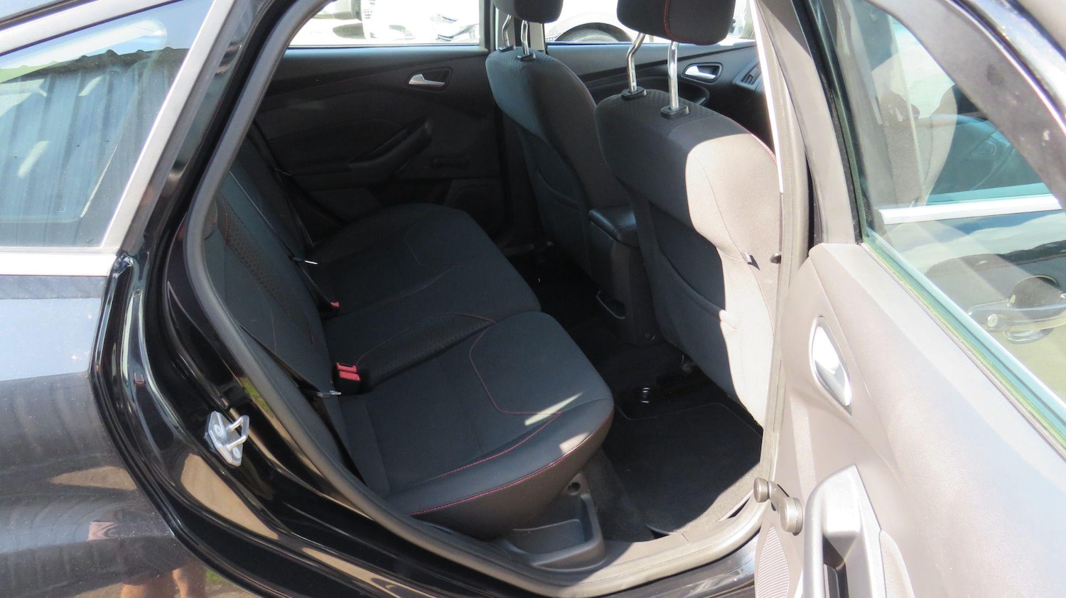 Used Ford Focus 2015 for sale - 76936262: Photo 13