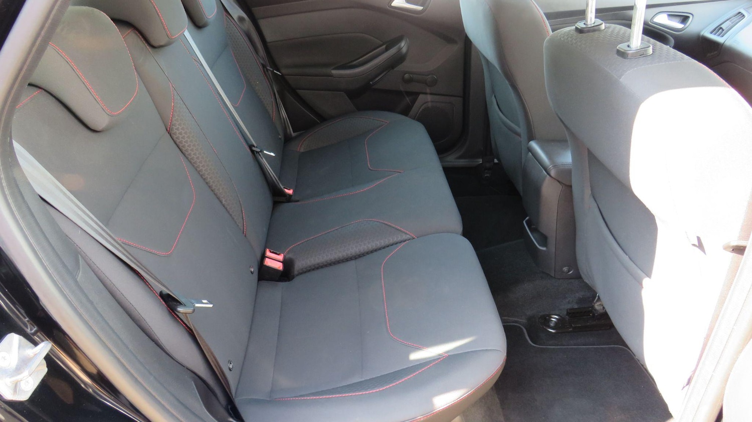 Used Ford Focus 2015 for sale - 76936262: Photo 14