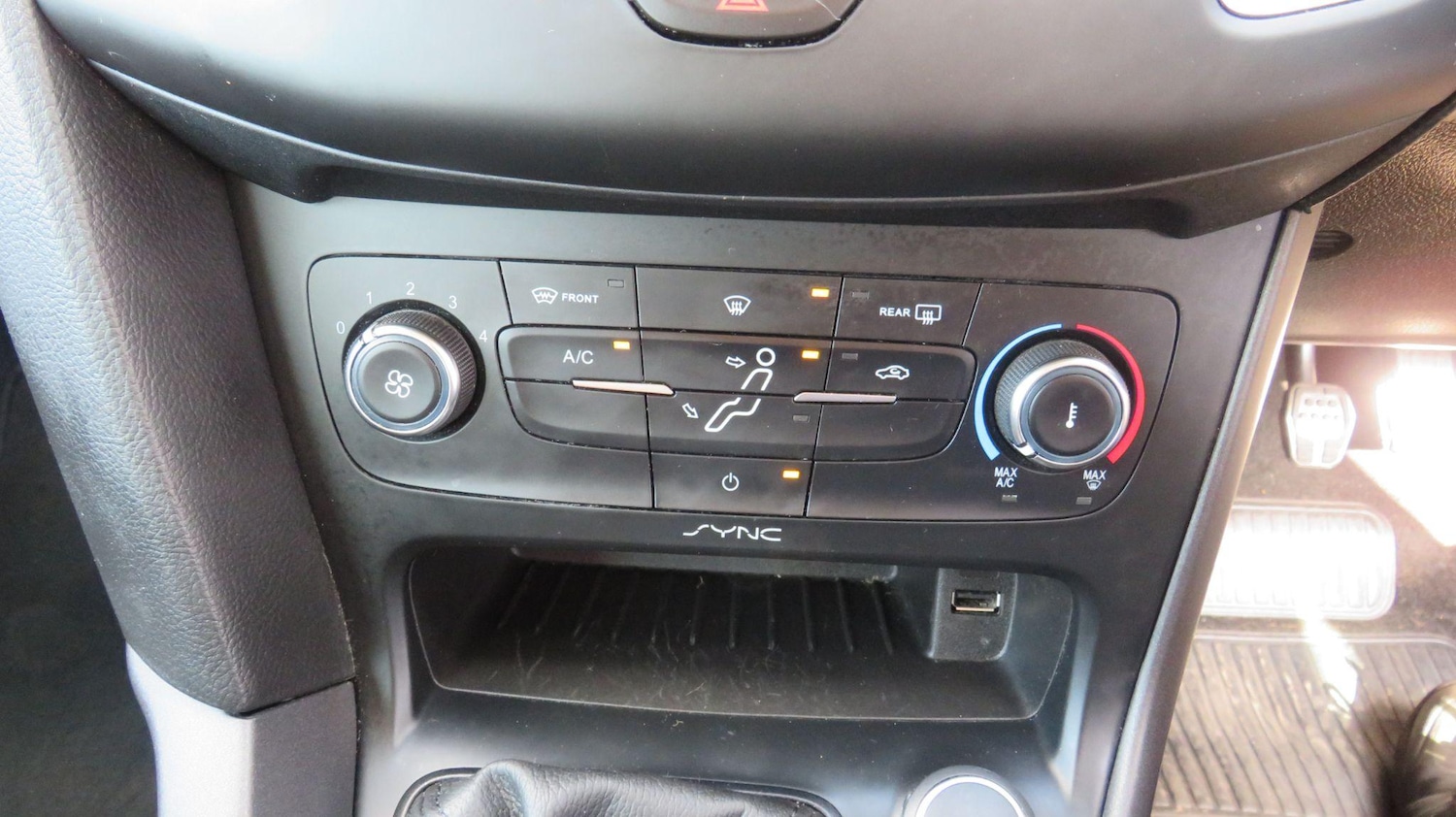 Used Ford Focus 2015 for sale - 76936262: Photo 28