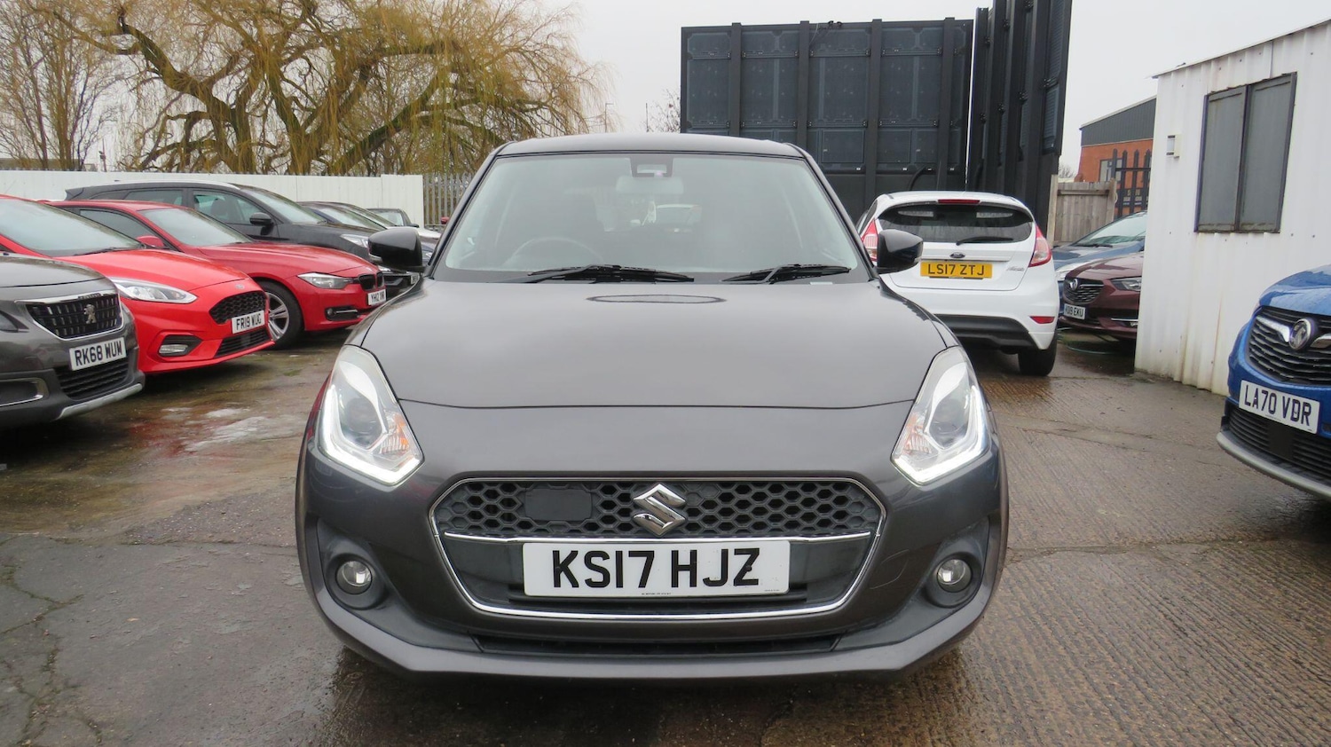 Used Suzuki Swift 2017 for sale - 77166584: Photo 4