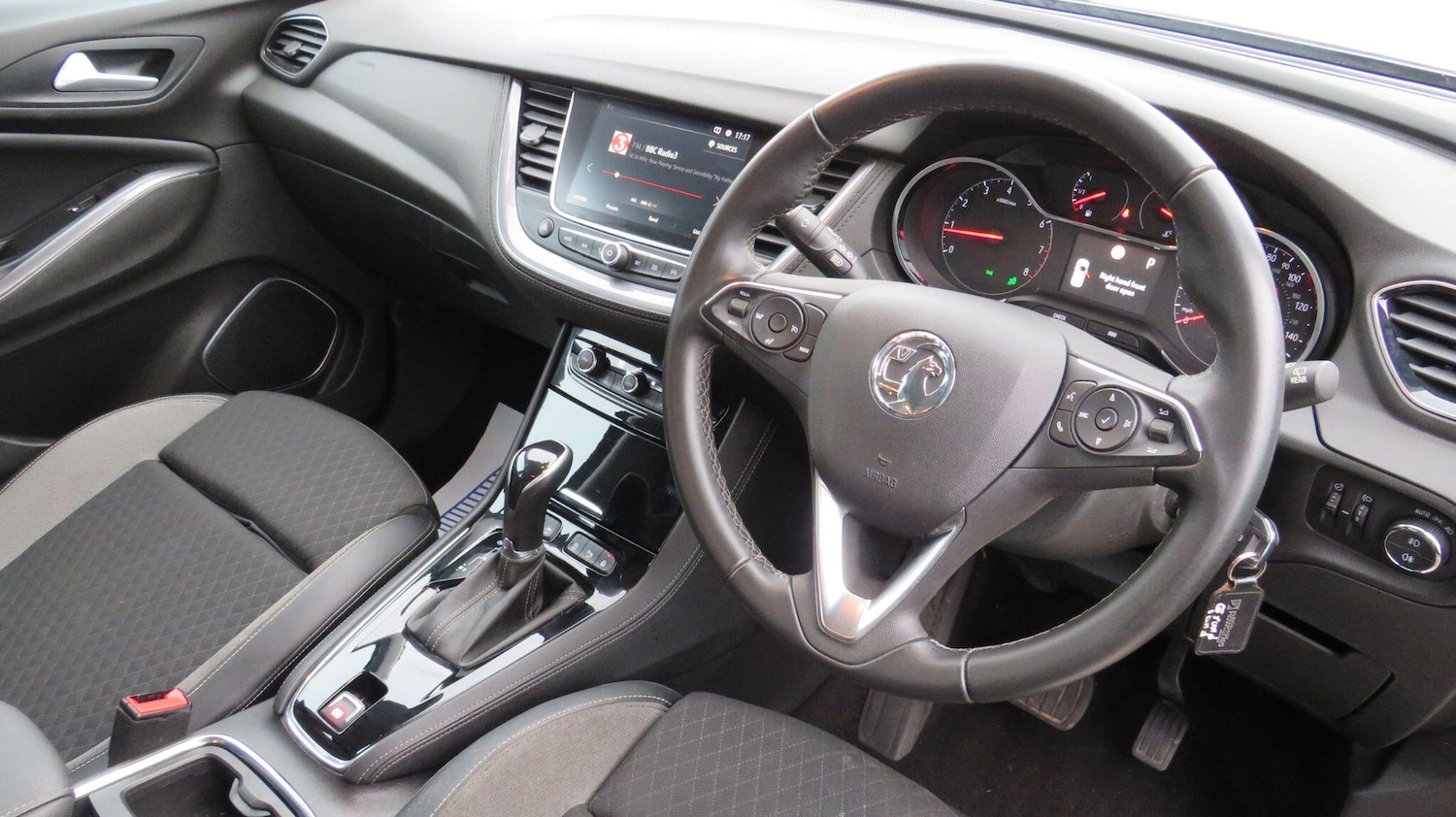 Used Vauxhall Grandland X 2020 for sale - 77564642: Photo 3