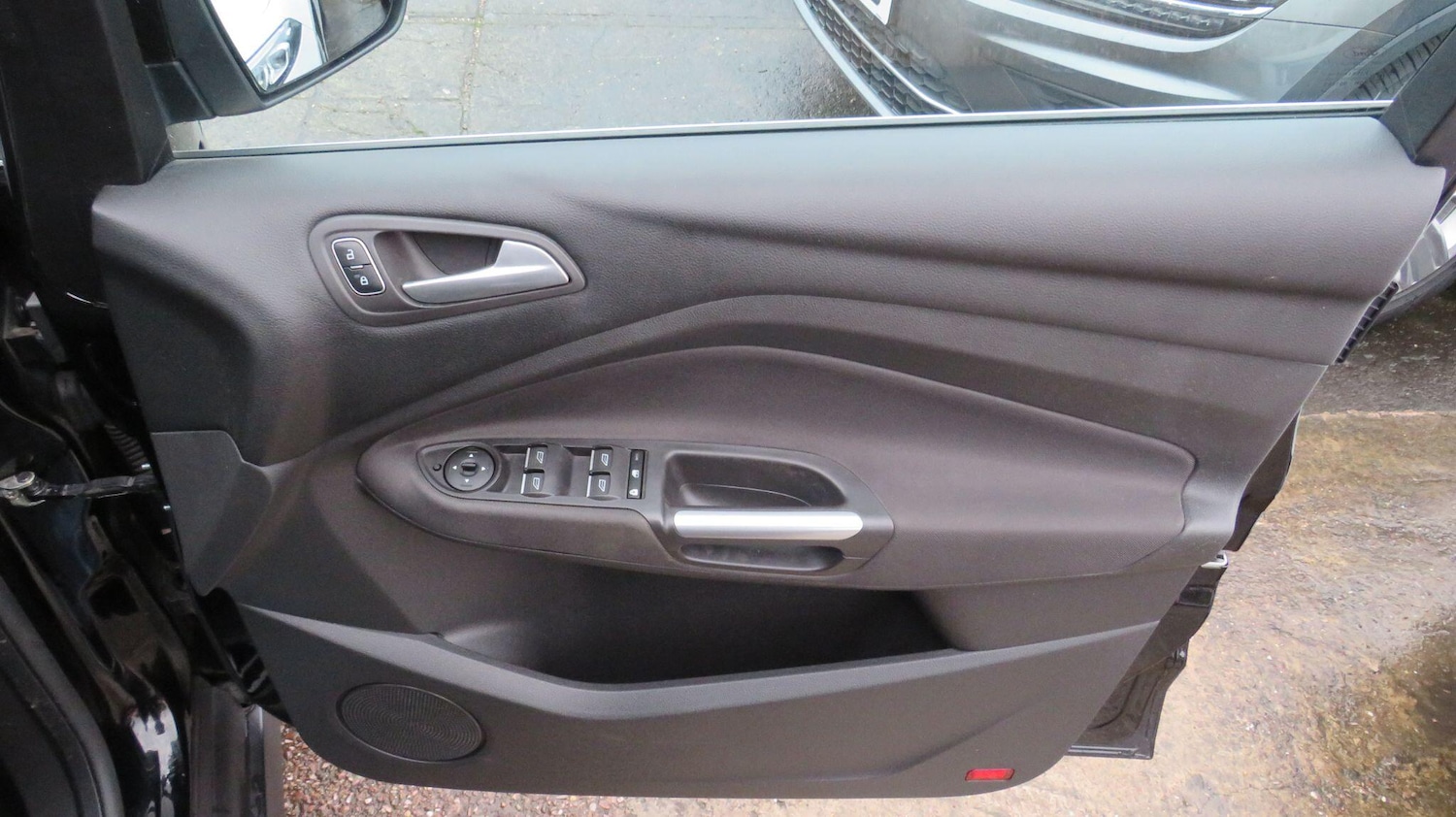 Used Ford C-Max 2017 for sale - 76855838: Photo 11