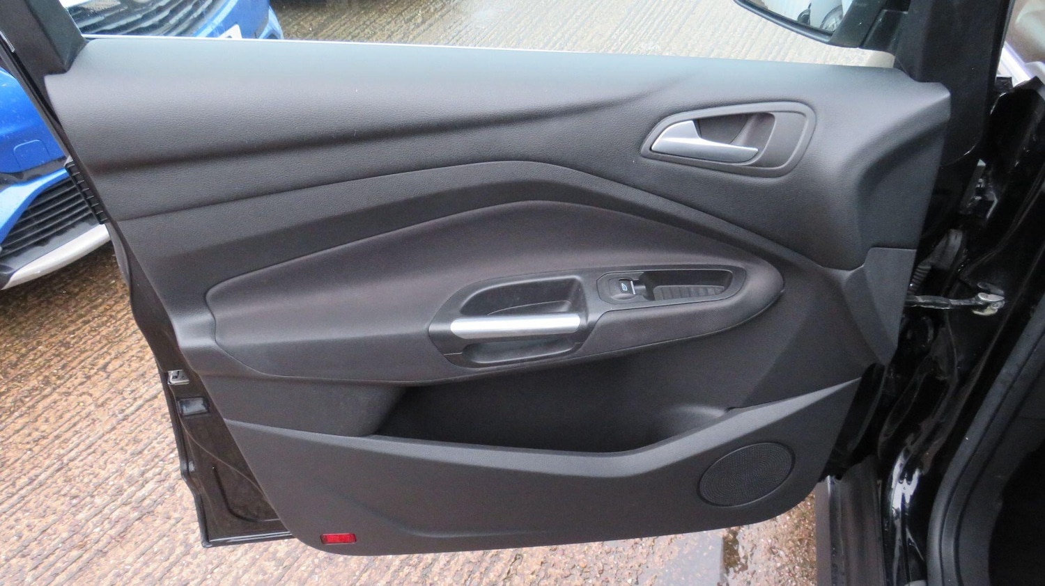 Used Ford C-Max 2017 for sale - 76855838: Photo 17