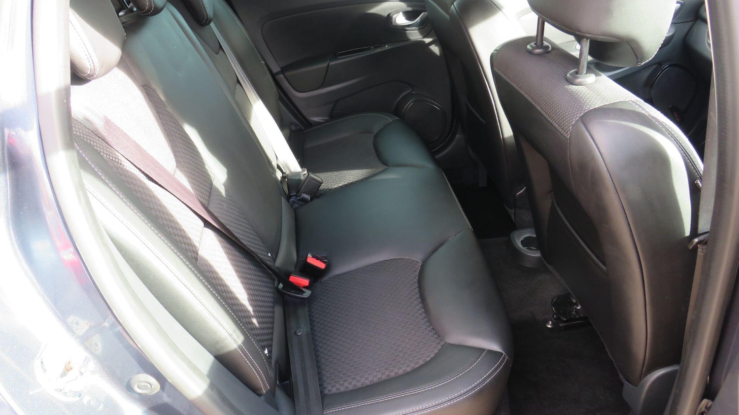 Used Renault Clio 2017 for sale - 76996444: Photo 14