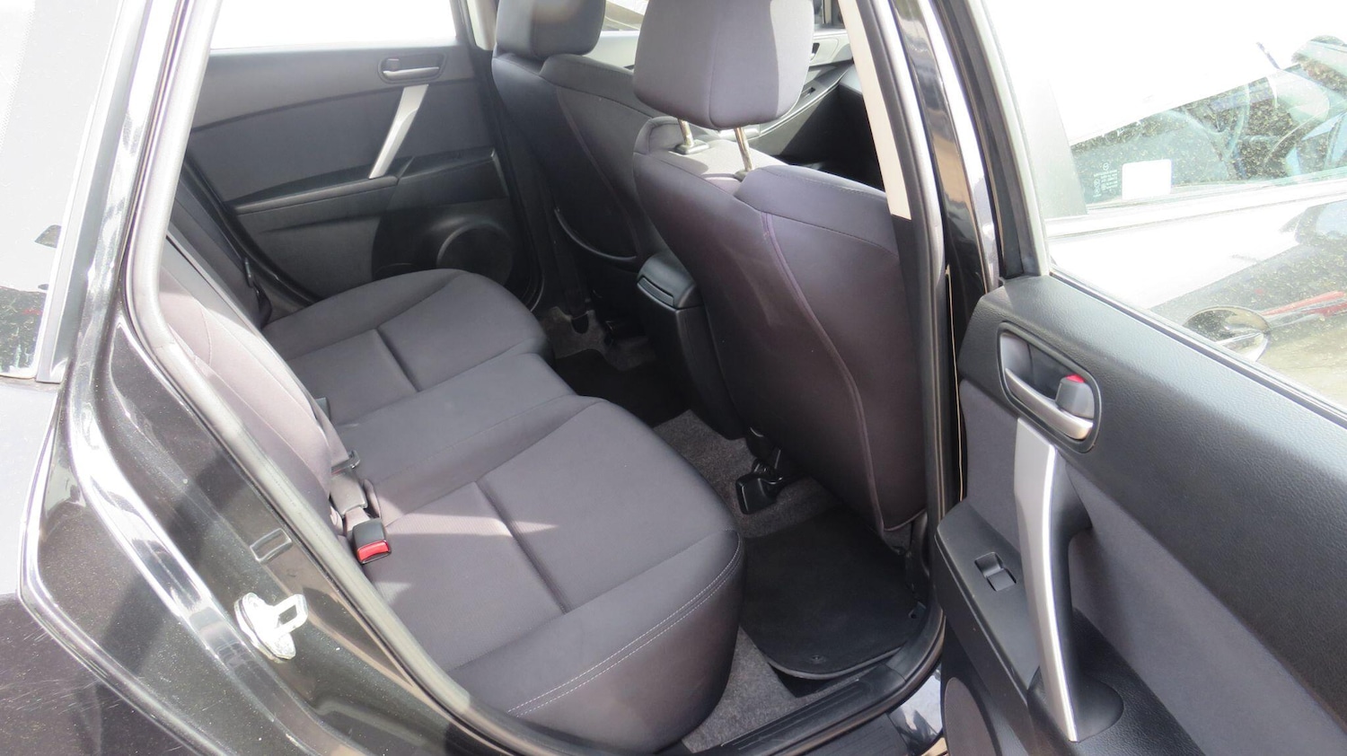 Used Mazda Mazda3 2010 for sale - 78215057: Photo 12