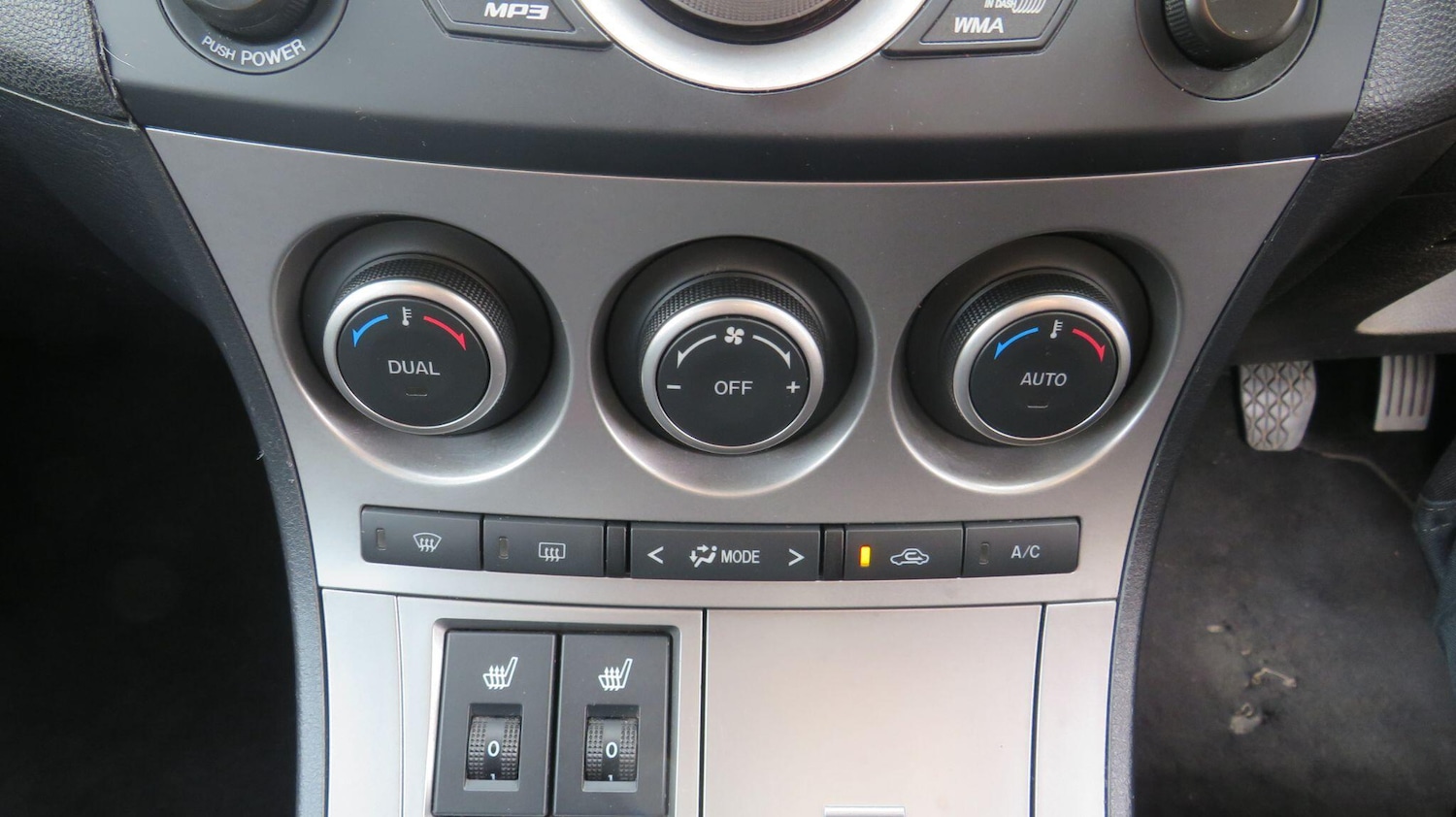 Used Mazda Mazda3 2010 for sale - 78215057: Photo 20