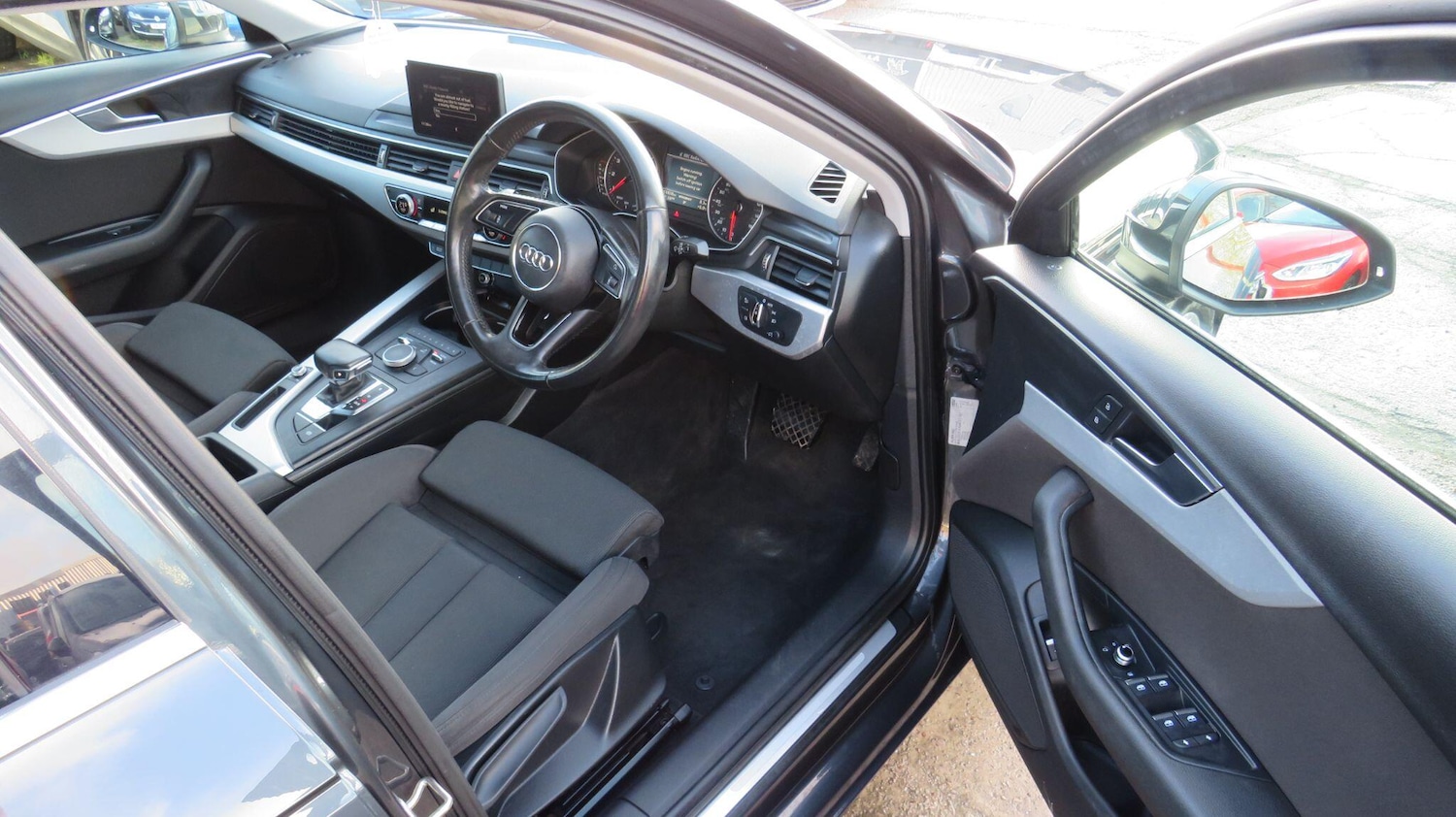 Used Audi A4 for sale - 77242801: Photo 11