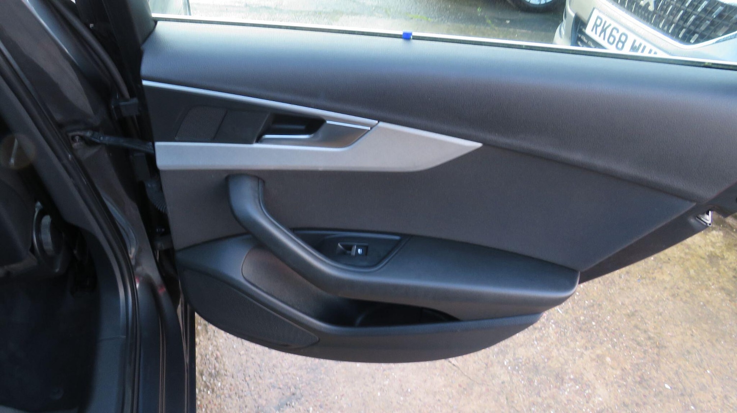 Used Audi A4 for sale - 77242801: Photo 15