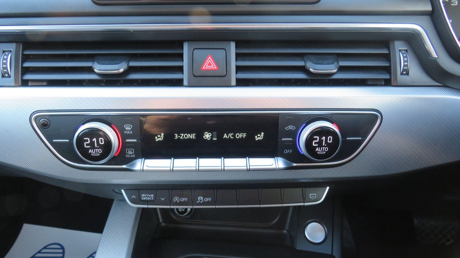 Used Audi A4 for sale - 77242801: Photo 31