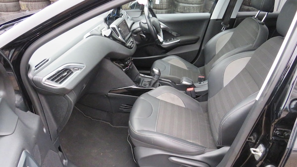 Used Peugeot 2008 2018 for sale - 74173487: Photo 18
