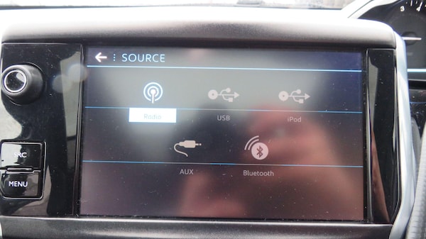 Used Peugeot 2008 2018 for sale - 74173487: Photo 28