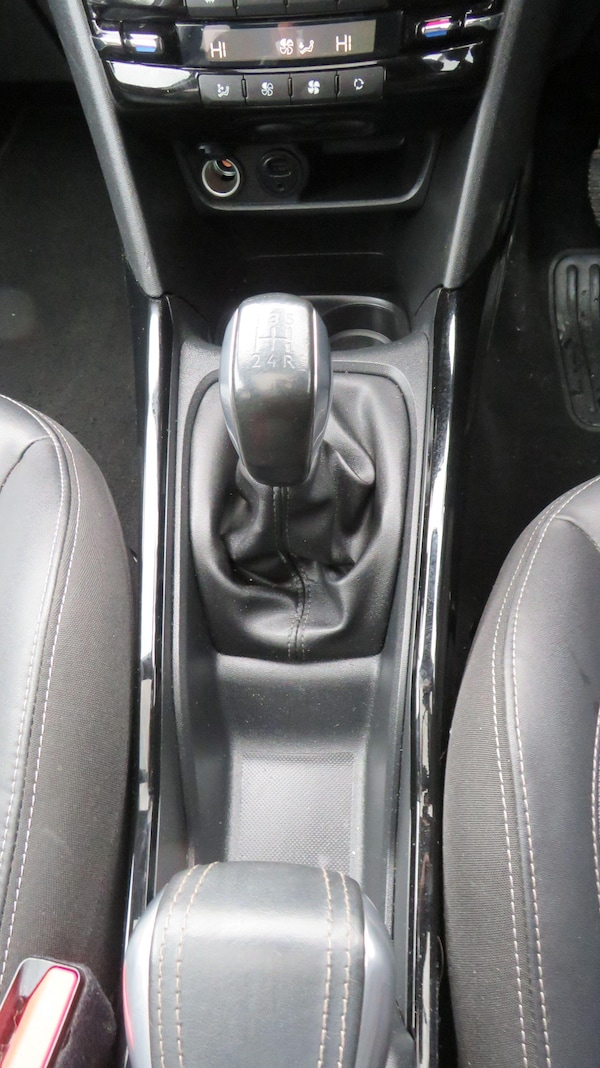Used Peugeot 2008 2018 for sale - 74173487: Photo 30