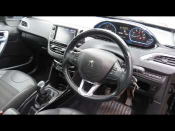Used Peugeot 2008 2018 for sale - 74173487: Photo