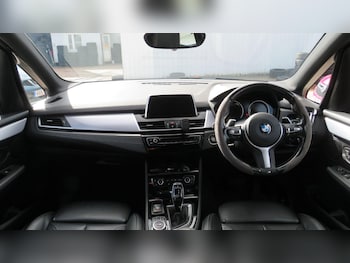 Used BMW 2 Series Active Tourer 2018 for sale - 76765171: Photo