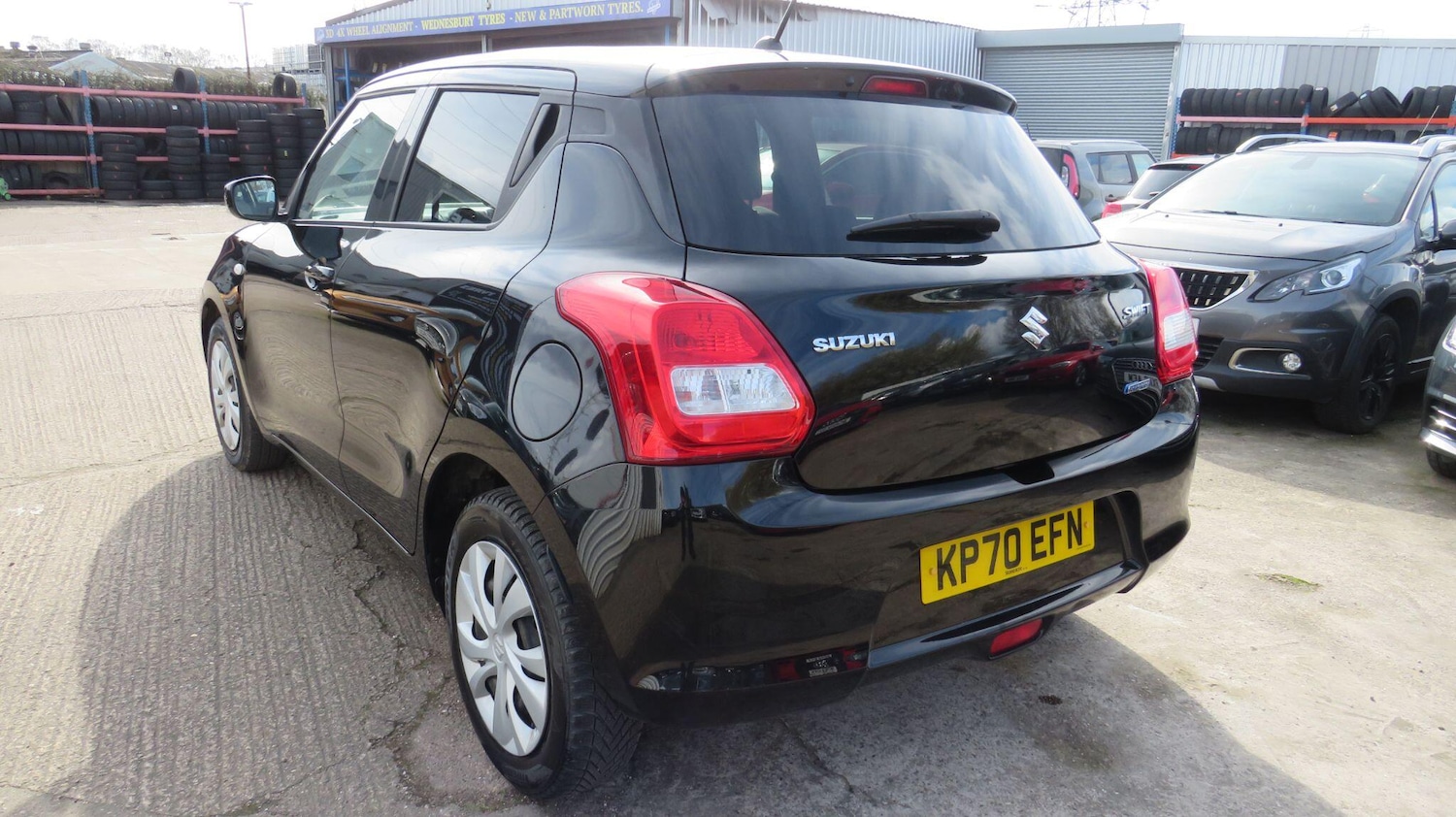 Used Suzuki Swift 2020 for sale - 77892268: Photo 6