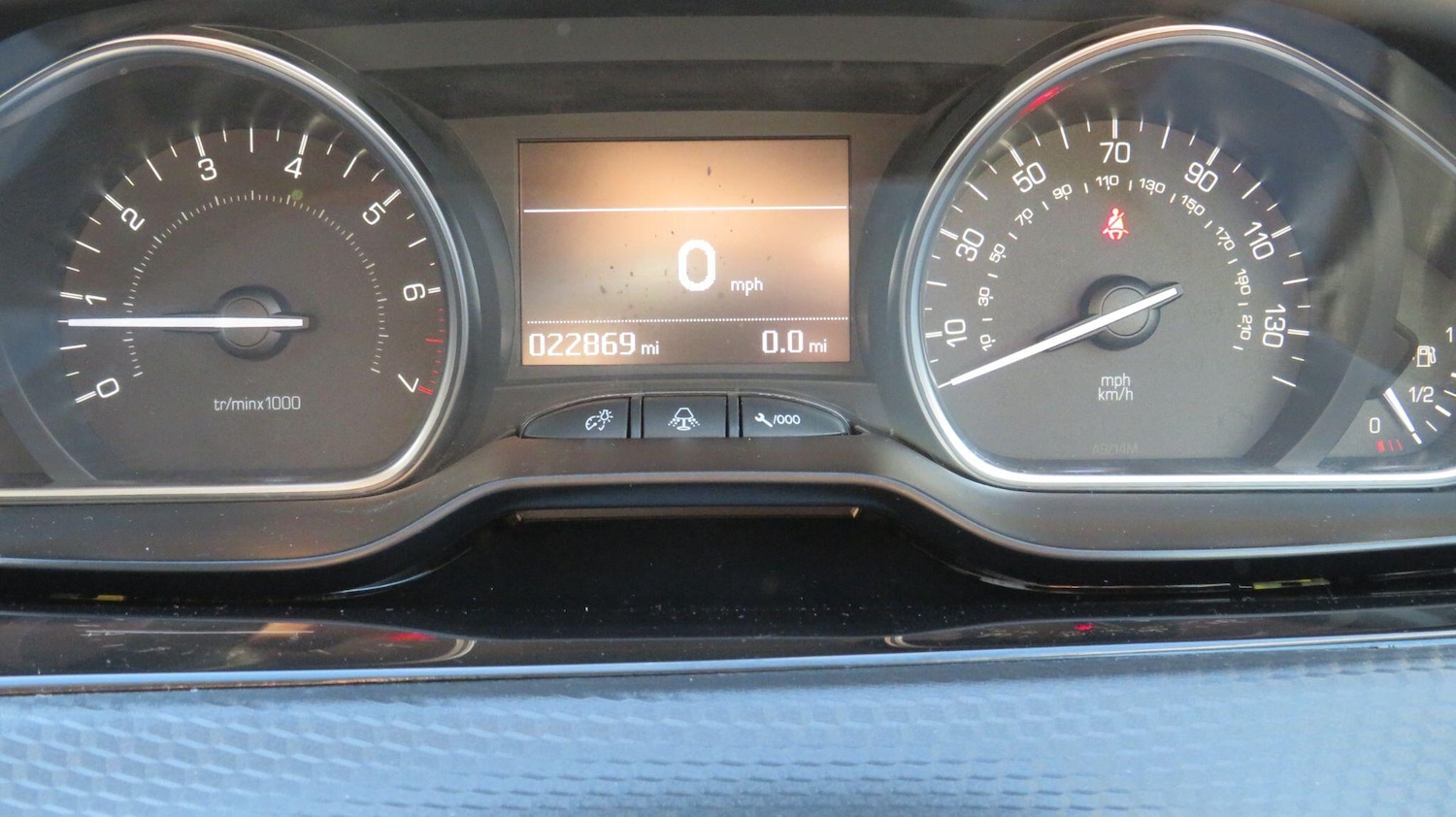 Used Peugeot 2008 for sale - 77808822: Photo 17