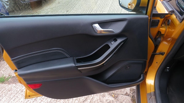 Used Ford Fiesta 2018 for sale - 75378042: Photo 18