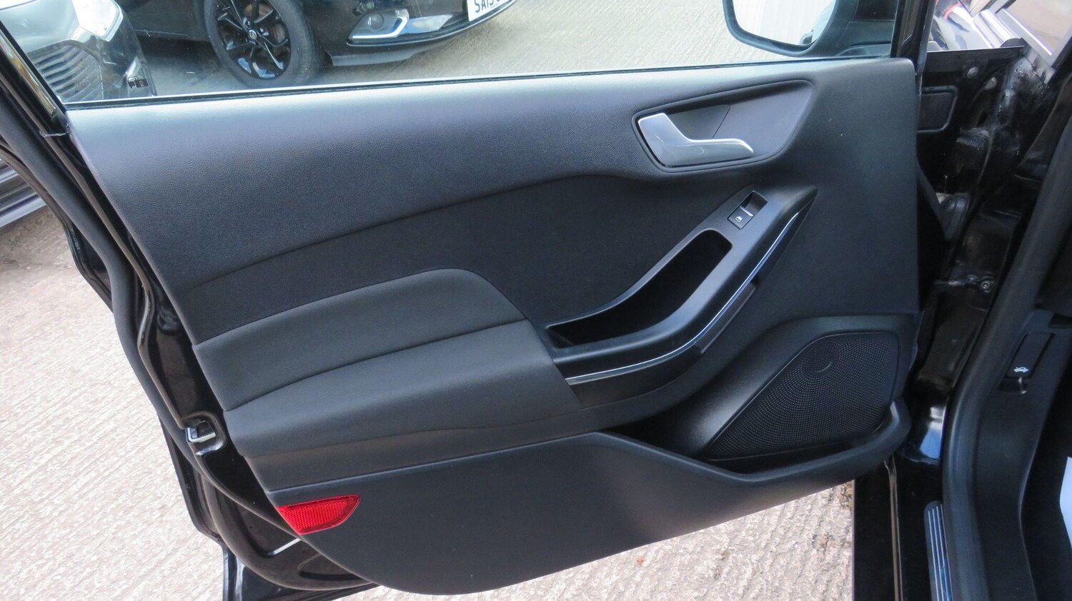 Used Ford Fiesta for sale - 78135926: Photo 17