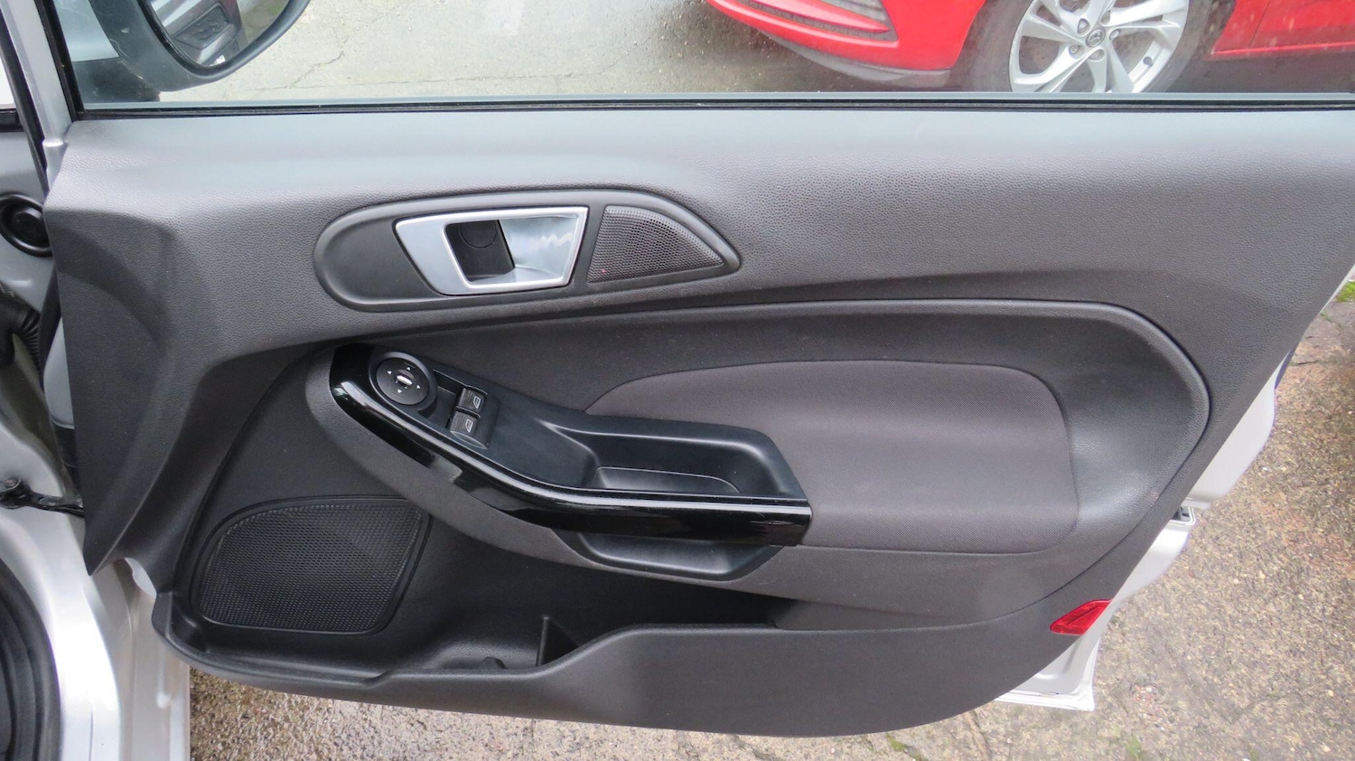 Used Ford Fiesta 2014 for sale - 76370101: Photo 12