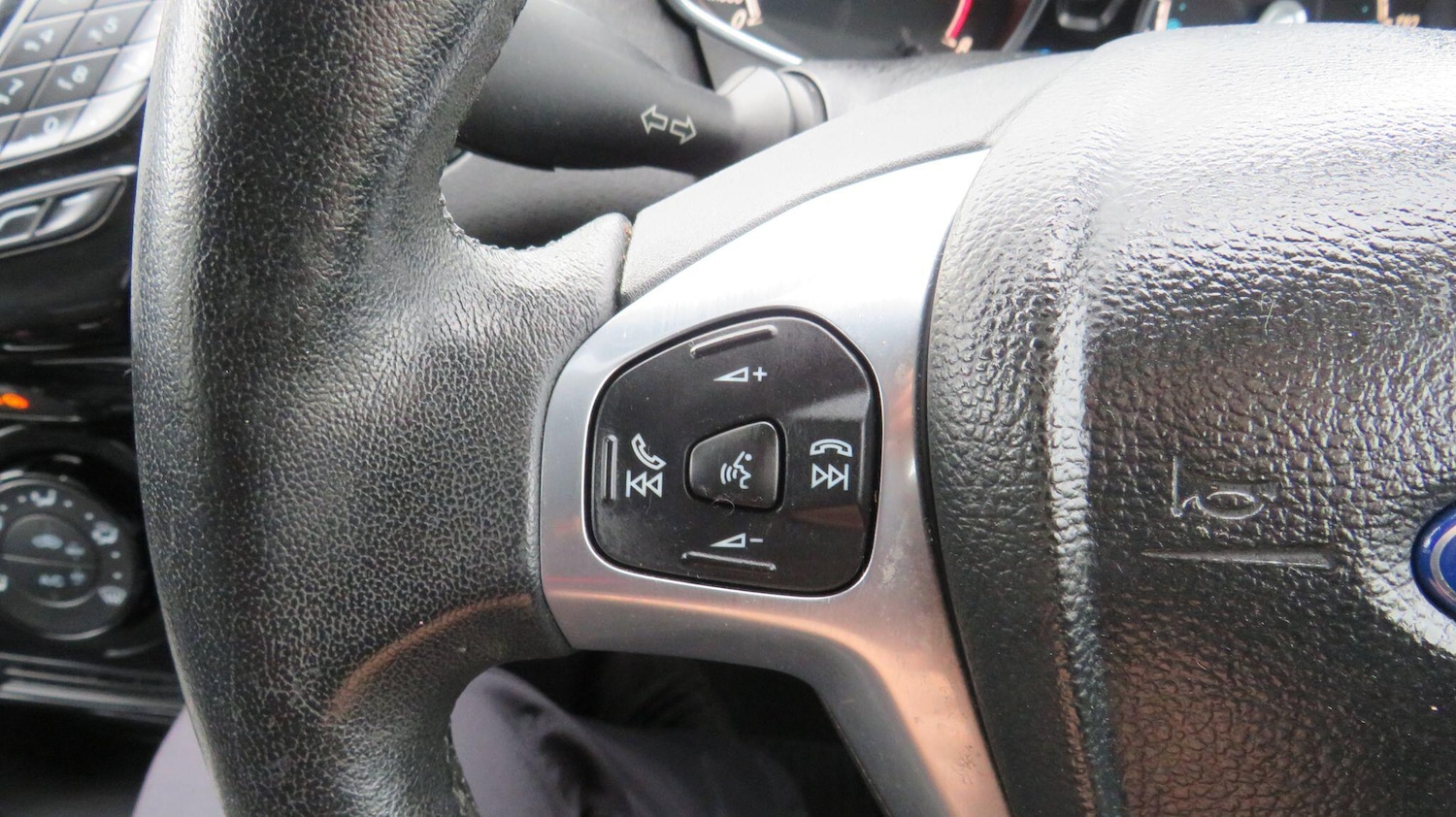 Used Ford Fiesta 2014 for sale - 76370101: Photo 20