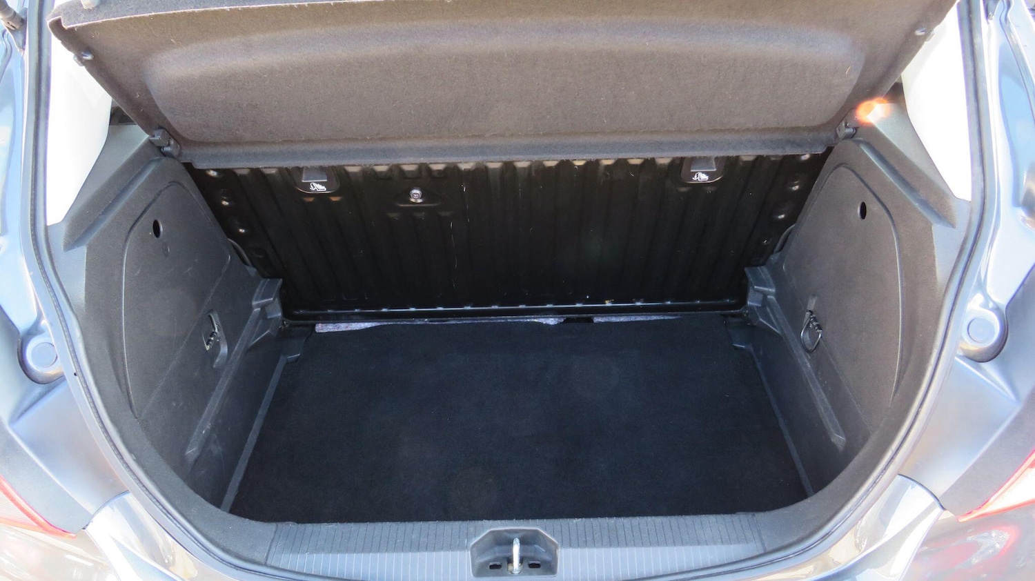 Used Vauxhall Corsa for sale - 77808098: Photo 8