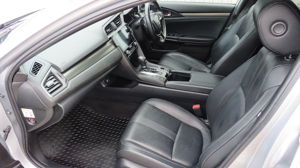 Used Honda Civic 2020 for sale - 75838645: Photo 19