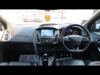 Used Ford Focus 2017 for sale - 74281022: Photo