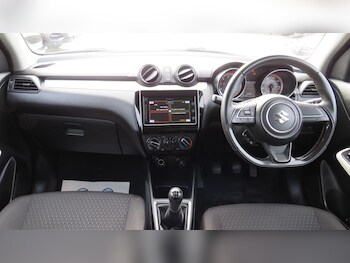 Used Suzuki Swift 2017 for sale - 77479296: Photo