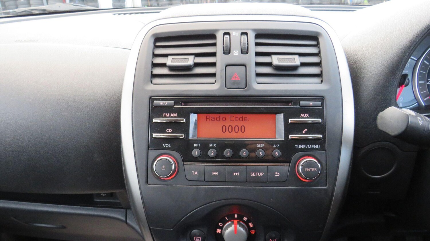 Used Nissan Micra 2016 for sale - 76855648: Photo 22