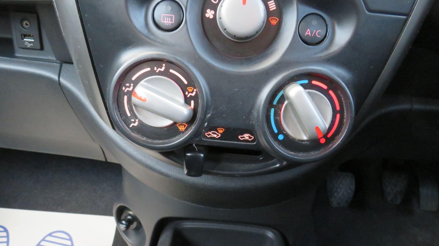 Used Nissan Micra 2016 for sale - 76855648: Photo 24