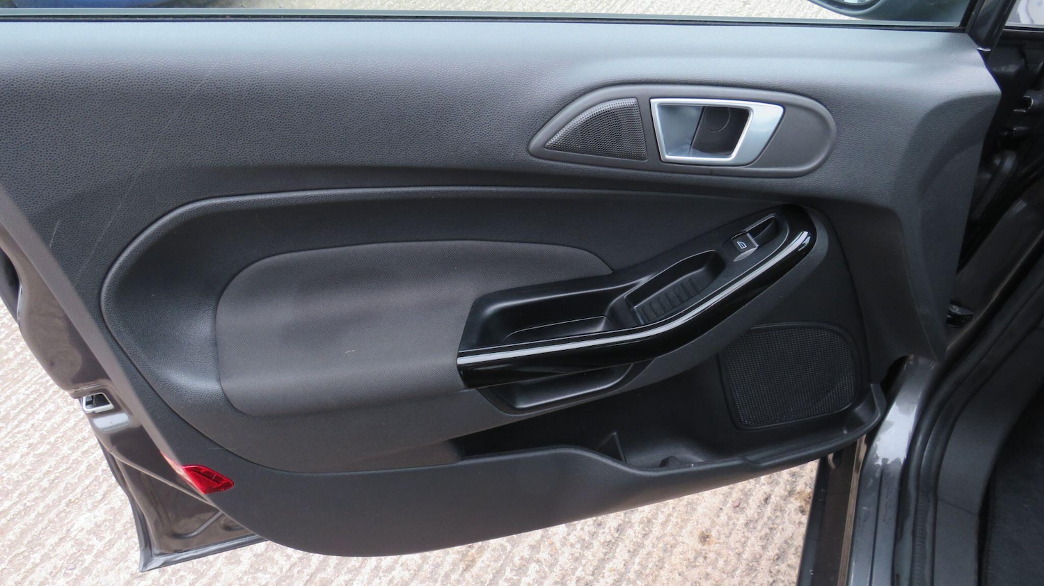 Used Ford Fiesta 2017 for sale - 76512936: Photo 16