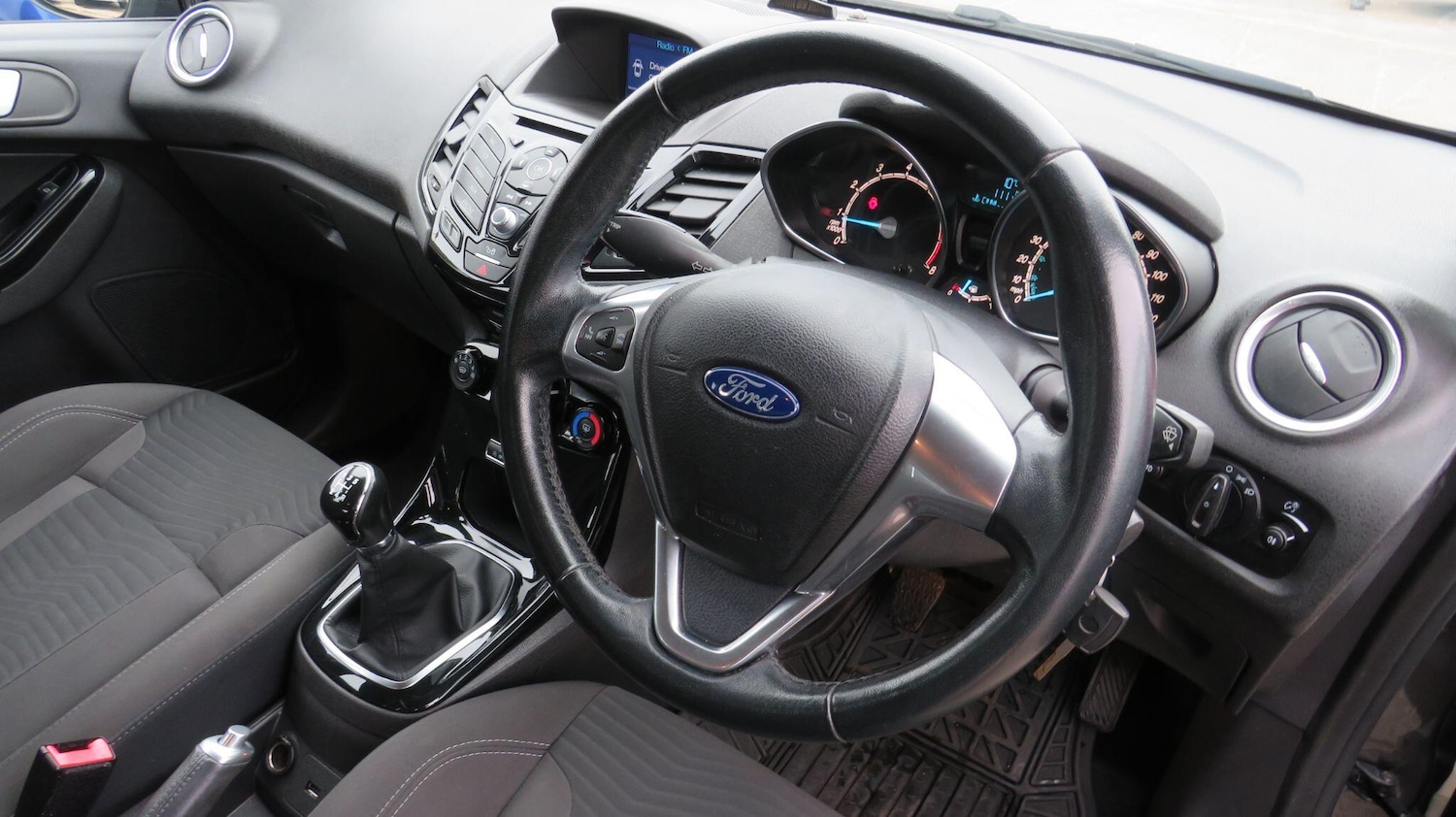 Used Ford Fiesta 2017 for sale - 76512936: Photo 3