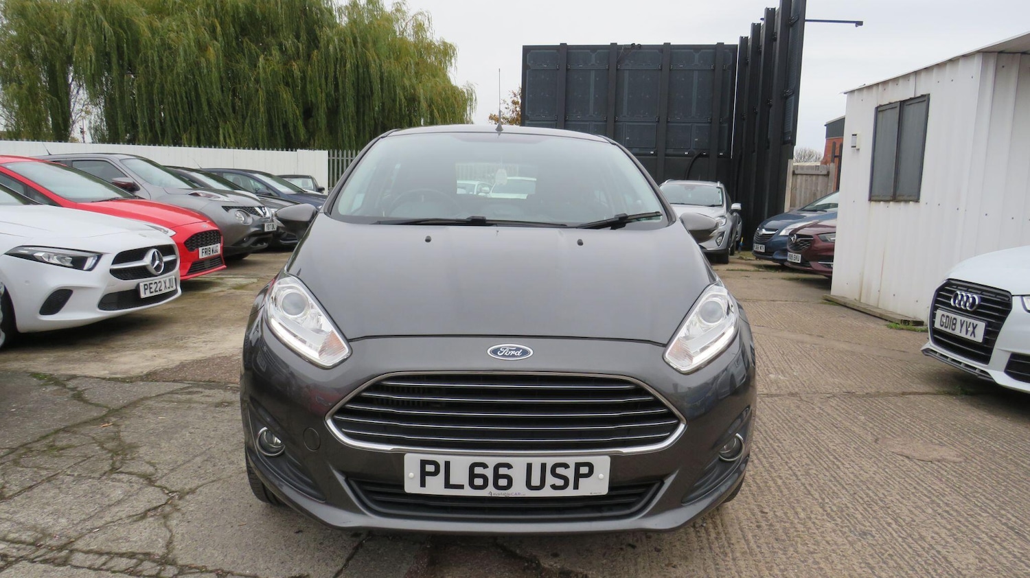 Used Ford Fiesta 2017 for sale - 76512936: Photo 4