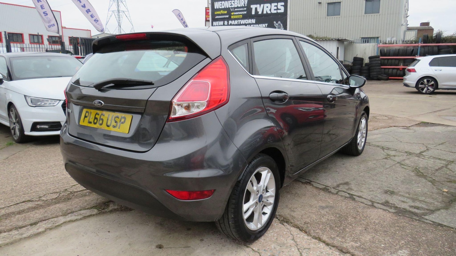 Used Ford Fiesta 2017 for sale - 76512936: Photo 9