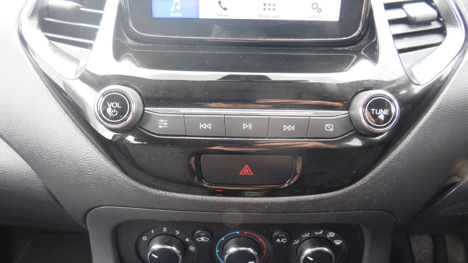 Used Ford Ka+ for sale - 78136146: Photo 24