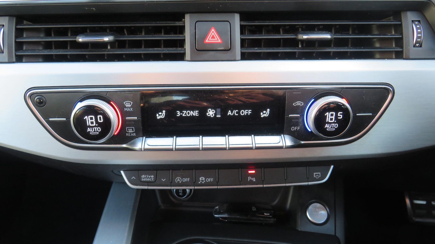 Used Audi A4 for sale - 77808362: Photo 28